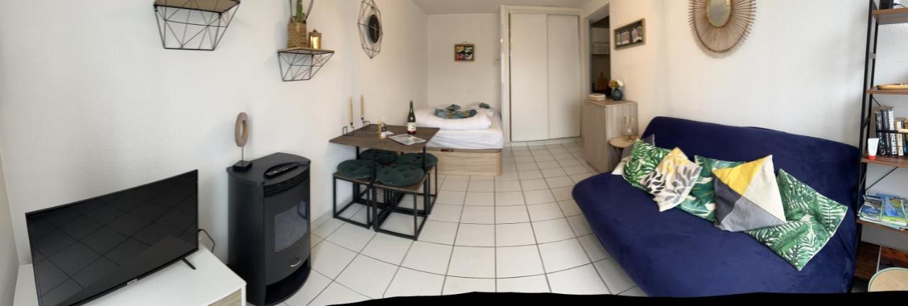 Studio Tregastel Plage A 20 Metres Exterior photo